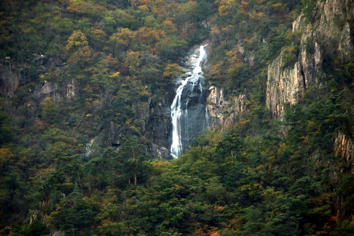 장마철 설악산 덮친 '낙석'… 60대 등반객 돌 맞고 10m 아래로 추락