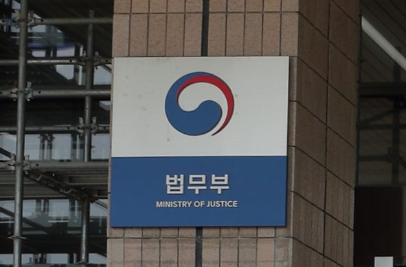 타인 명의 도용 '불법 배달' 외국인 734명 적발… 유학생이 절반 넘어
