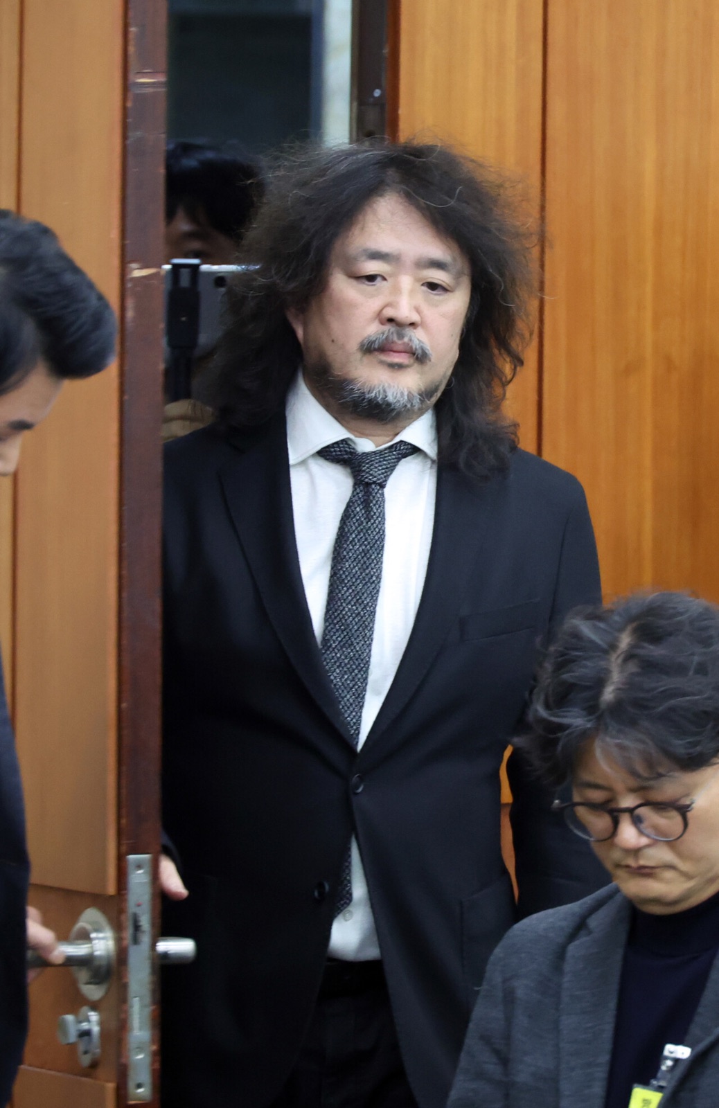 김어준, '이동재 명예훼손' 1심 벌금 2천만 원… 재판부 "여론 왜곡 죄질 불량"